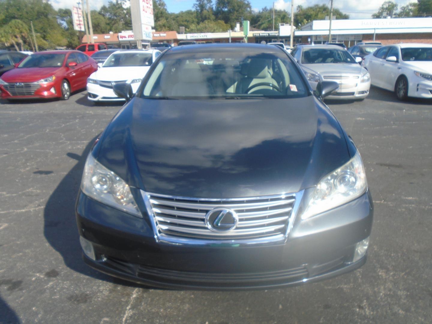 2010 Lexus ES 350 Sedan (JTHBK1EG2A2) with an 3.5L V6 DOHC 24V engine, 6-Speed Automatic transmission, located at 6112 N Florida Avenue, Tampa, FL, 33604, (888) 521-5131, 27.954929, -82.459534 - Photo#1